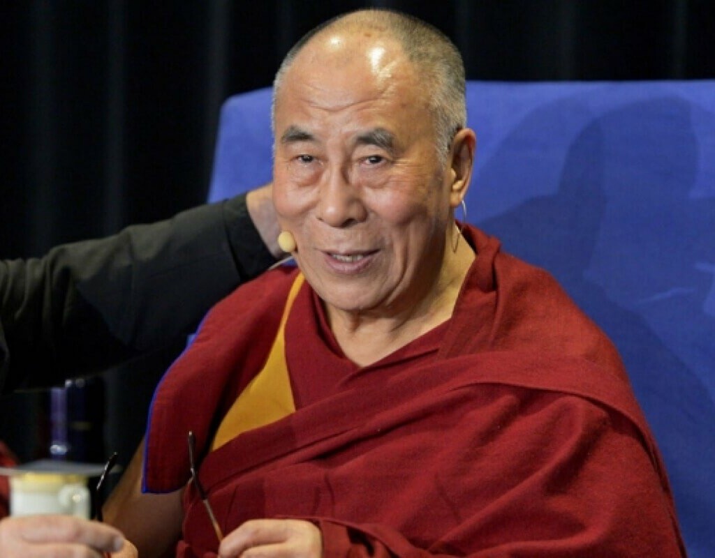 Dalái Lama mi sucesor podría ser una mujer