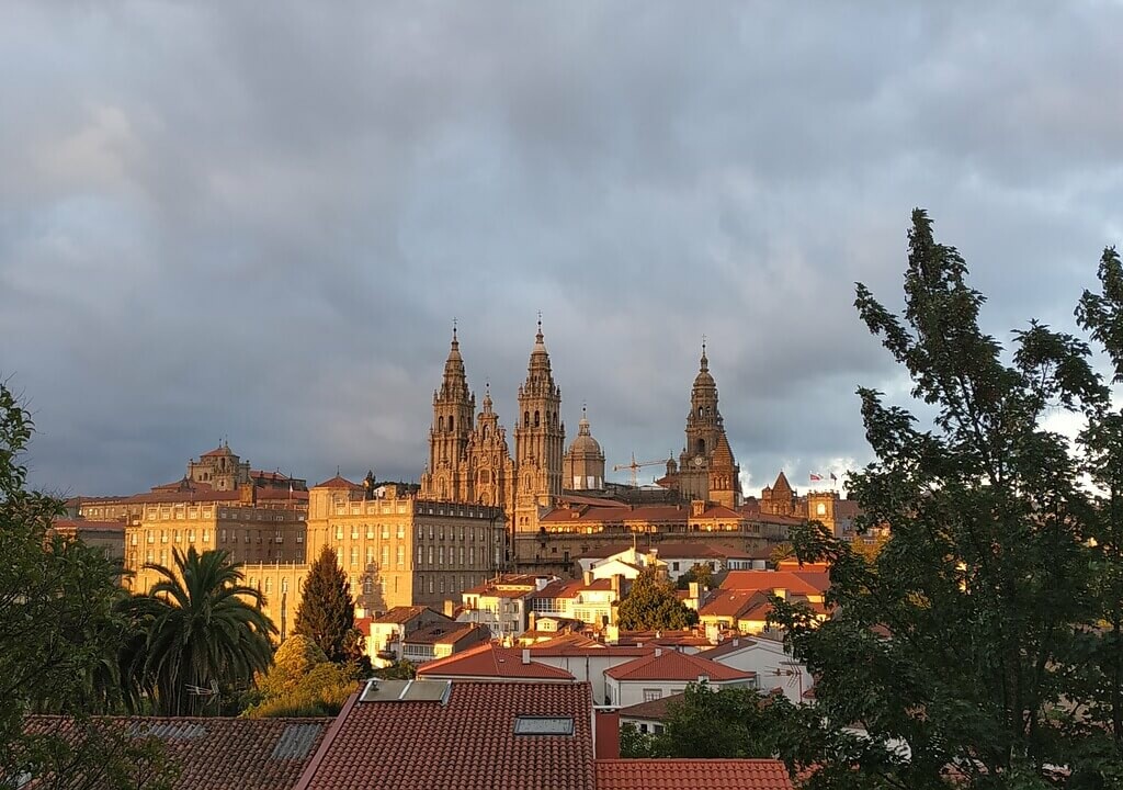 Santiago y Compostela